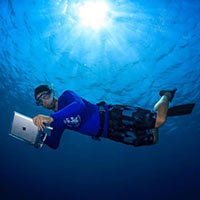 iDive, with your iPad even underwater