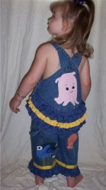 nemo bibs 2.jpg